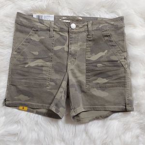 Seven7 utility shorts worn once